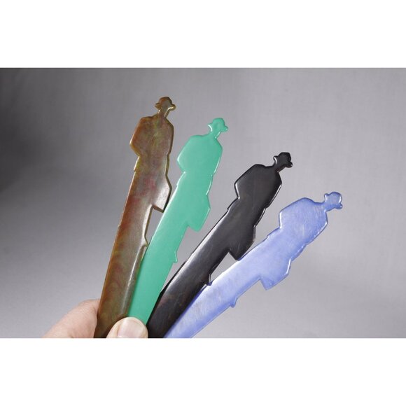 CHOOSE Vintage plastic Fuller brush man letter opener, mcm salesman sample gift - Picture 2 of 5